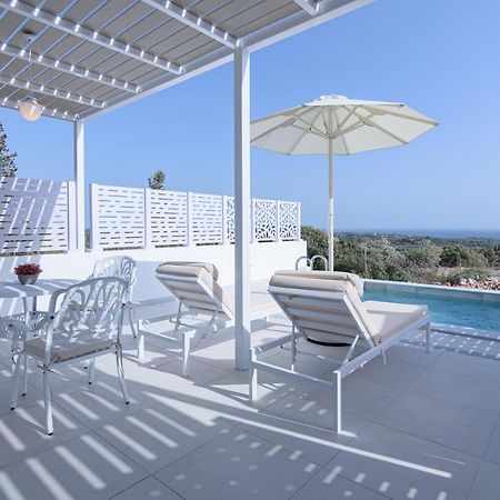ליקסורי Dionisos Suites מראה חיצוני תמונה