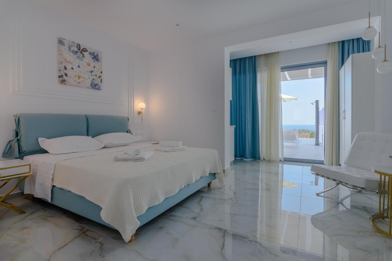 ליקסורי Dionisos Suites מראה חיצוני תמונה