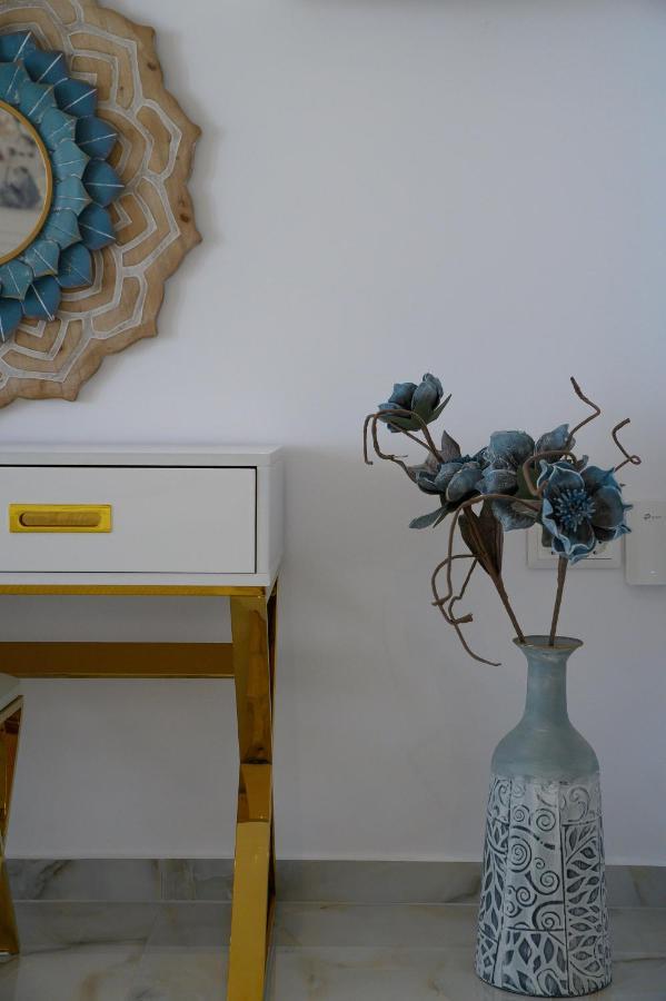 ליקסורי Dionisos Suites מראה חיצוני תמונה