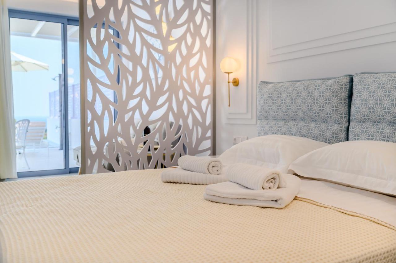ליקסורי Dionisos Suites מראה חיצוני תמונה