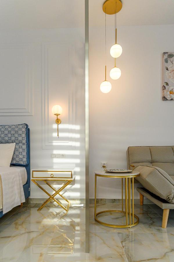 ליקסורי Dionisos Suites מראה חיצוני תמונה