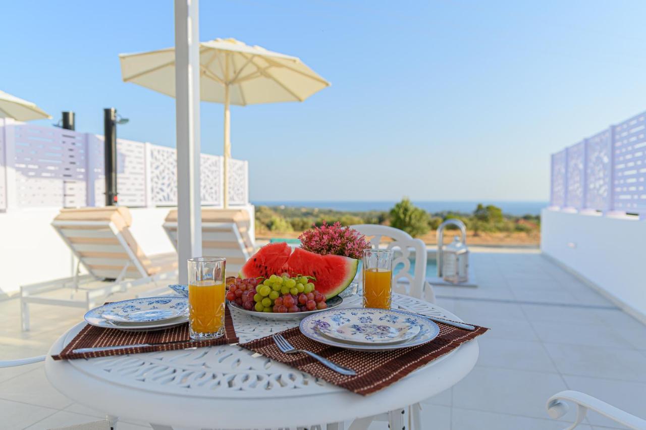 ליקסורי Dionisos Suites מראה חיצוני תמונה