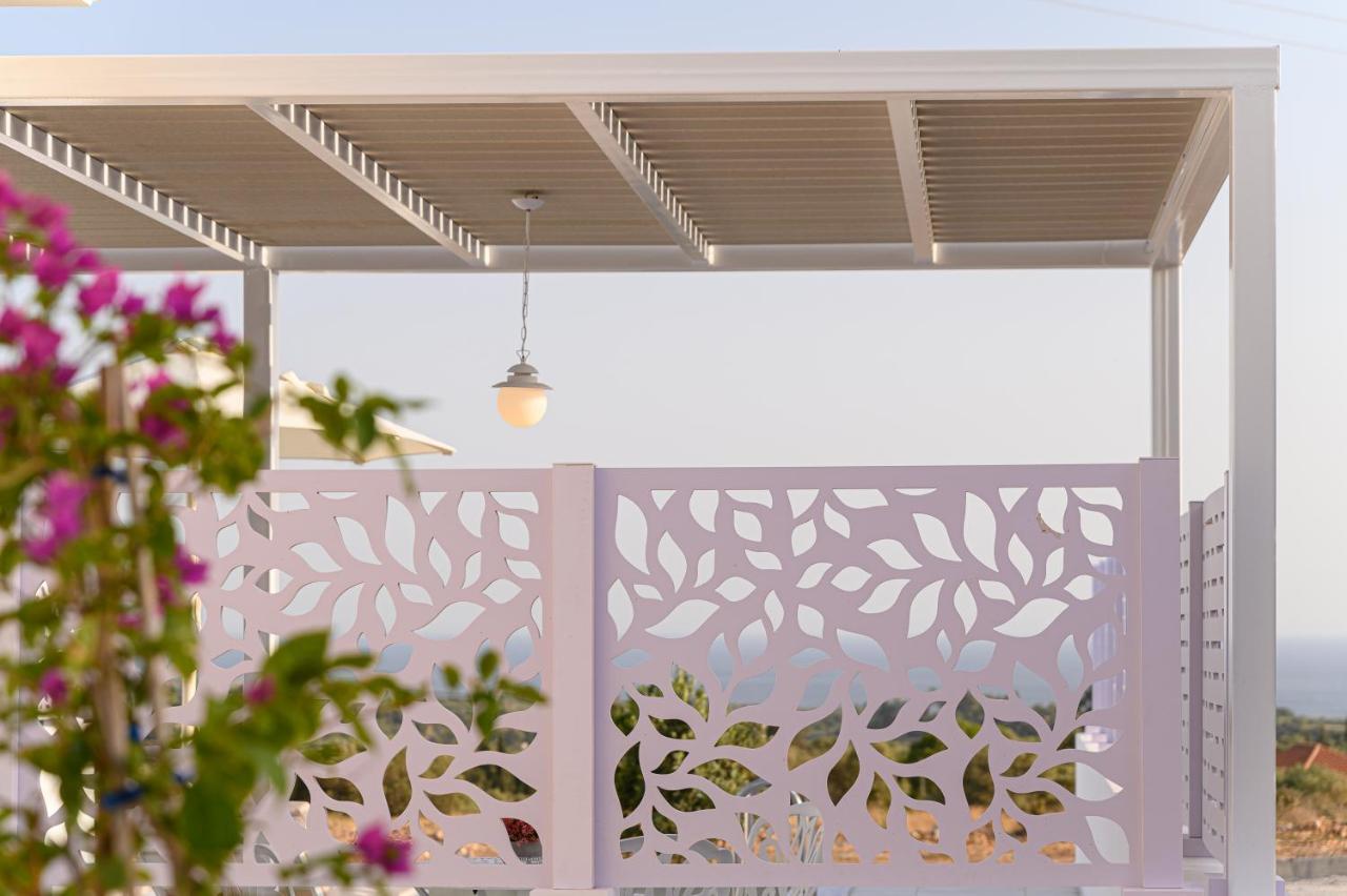 ליקסורי Dionisos Suites מראה חיצוני תמונה